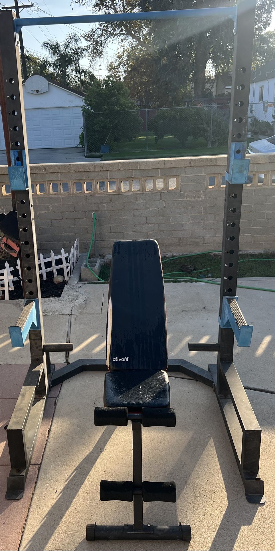 Squatting Rack And Bench