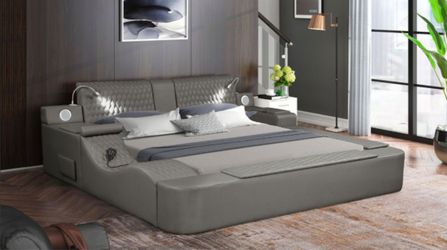 MASSAGE PLATFORM BED NEW IN BOX