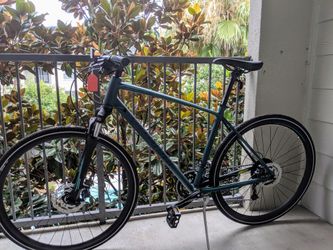 2018 Specialized Crosstrail Sport - CASH ONLY