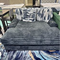 New Chaise Lounges In Stock 