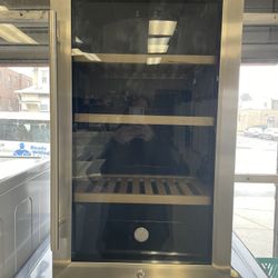 GE Stainless Steel Wine Cooler (like new) 