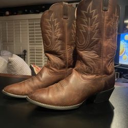 Ariat Cowboy boots