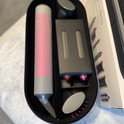 New Dyson Airwrap “Box and case slightly damaged”