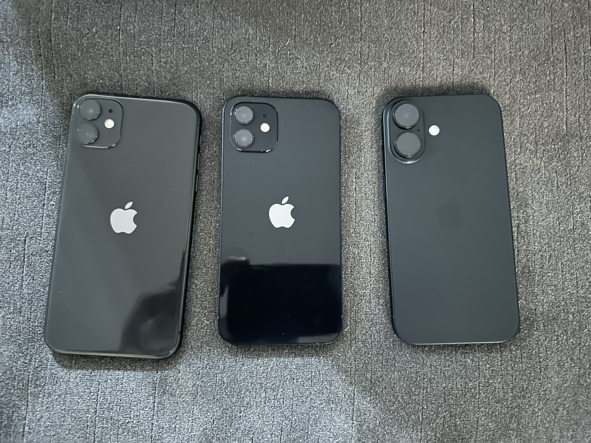 3 iPhone Lot (16, 12, 11)