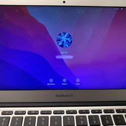 Apple MacBook Air 11” 2015 Good Condition!