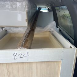 On Sale Shaker White Kitchen Cabinets 