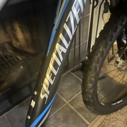Specialized Stumpjumper Comp 1000$