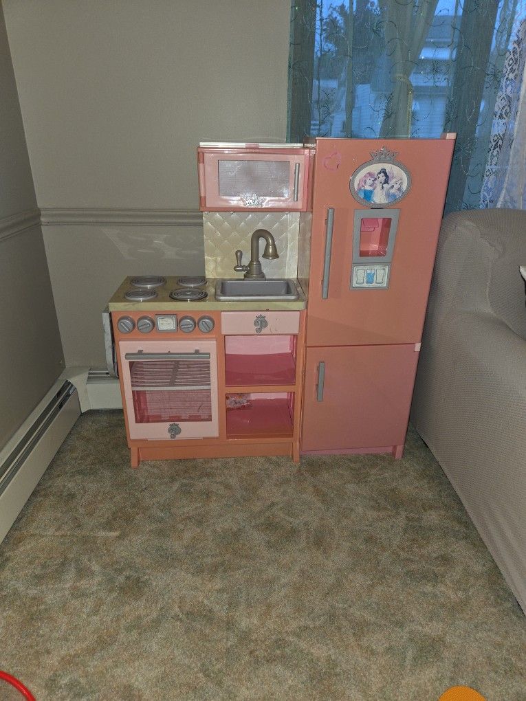 Princess play Kitchen