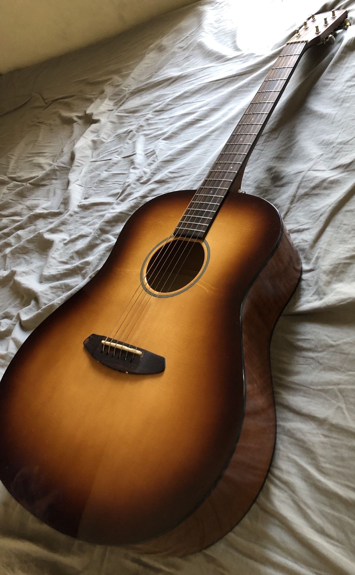 Breedlove Discovery Dreadnought MP SB Acoustic Guitar