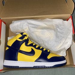 Nike Jordan 1s Michigan State Edition Brand New