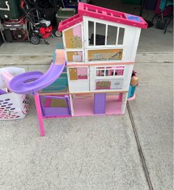 Barbie Dreamhouse and accessories