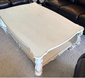 Coffee Table- very nice!