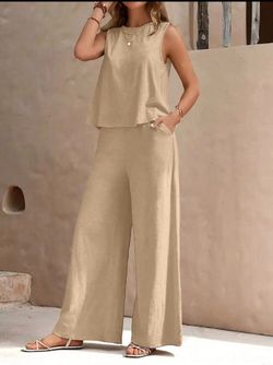 Women's .2-Piece Classy Linen Pant Suit Set - Look Amazing at Work, Travel, Cruise- New!