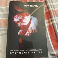 New moon book