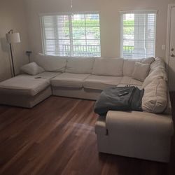 5 Seat Sectional with Chaise (Cream)