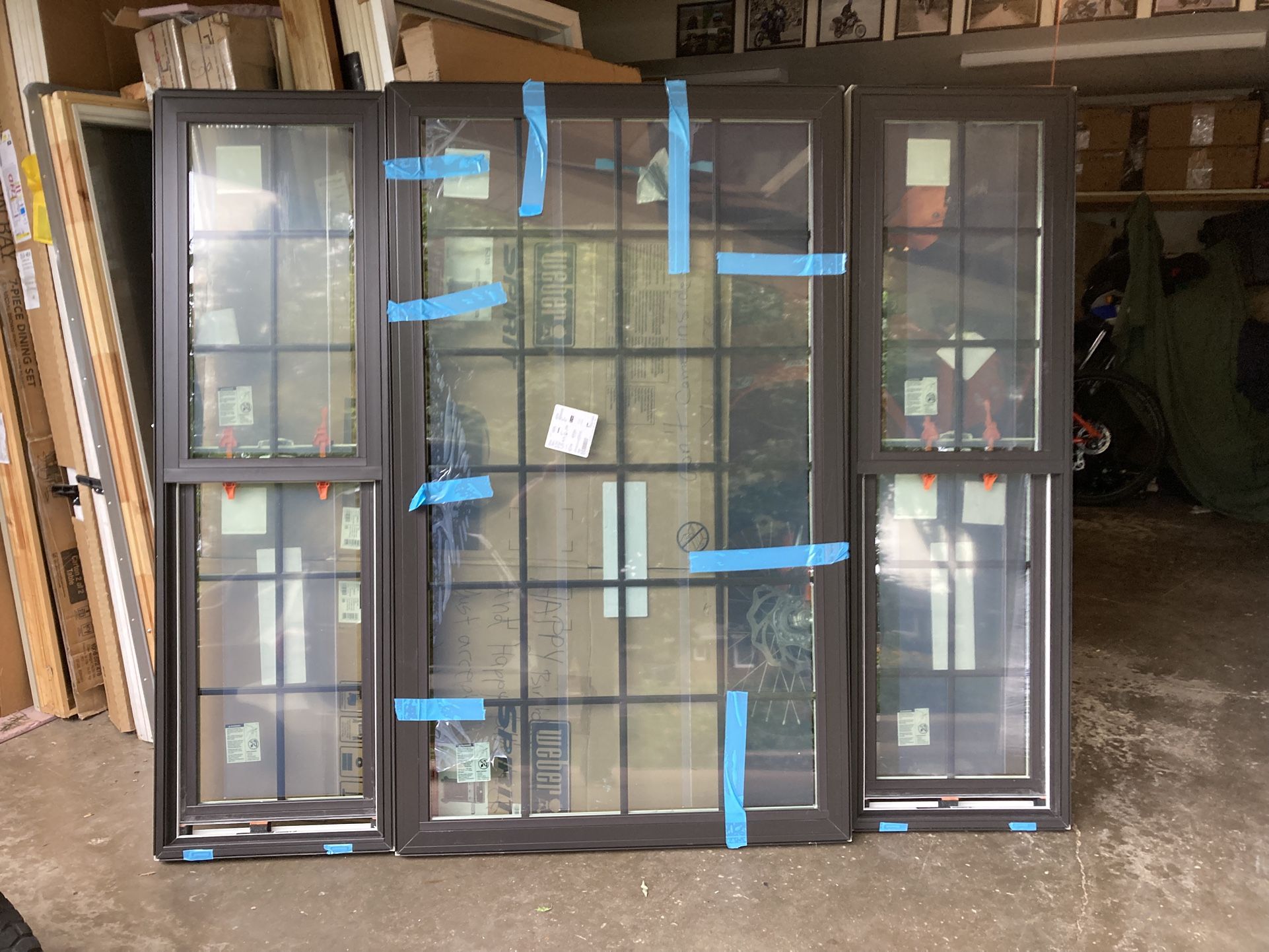 New bay window , Andersen , composite frame , bonze exterior 84 by 69 1/4