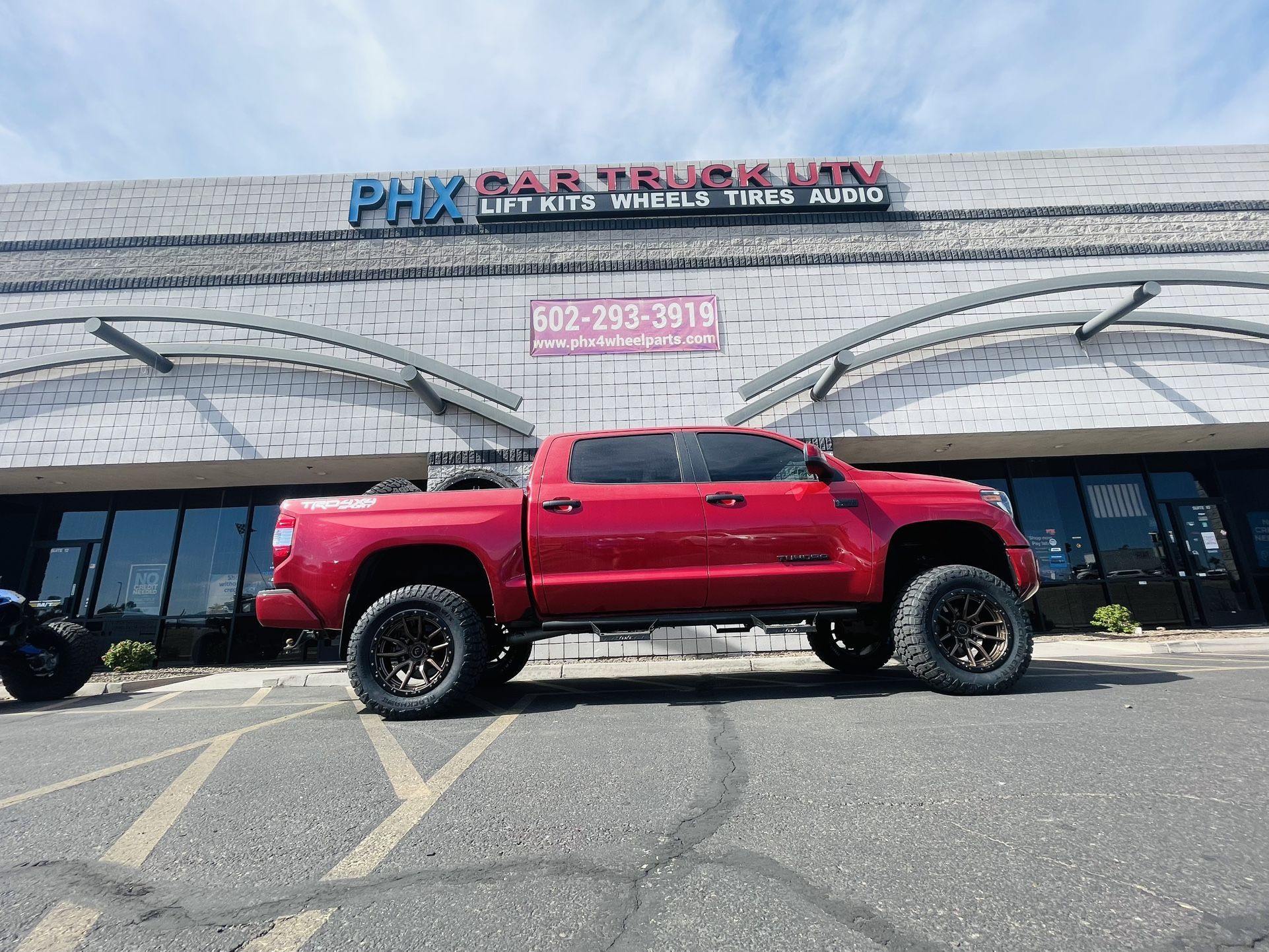 Toyota Tundra Wheels Tires Leveling & Lift Kits Accessories intakes Side Stows Bed Covers Air-bag Kits Installations. (WE Finance)