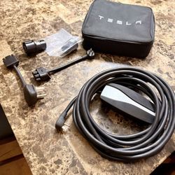 Tesla Charging cable