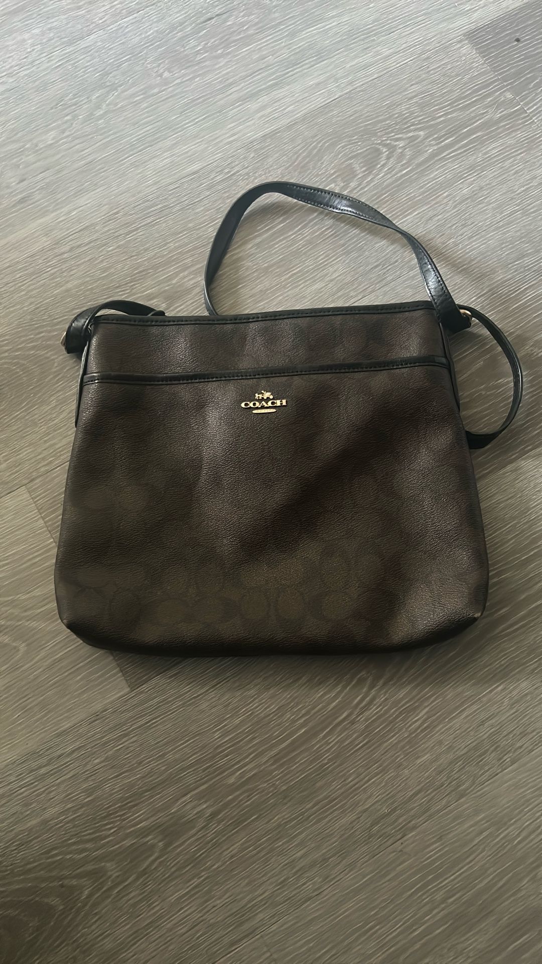 Women’s Coach Purse