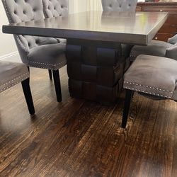 Dinning Table Extendable  And 6  Chair 800 