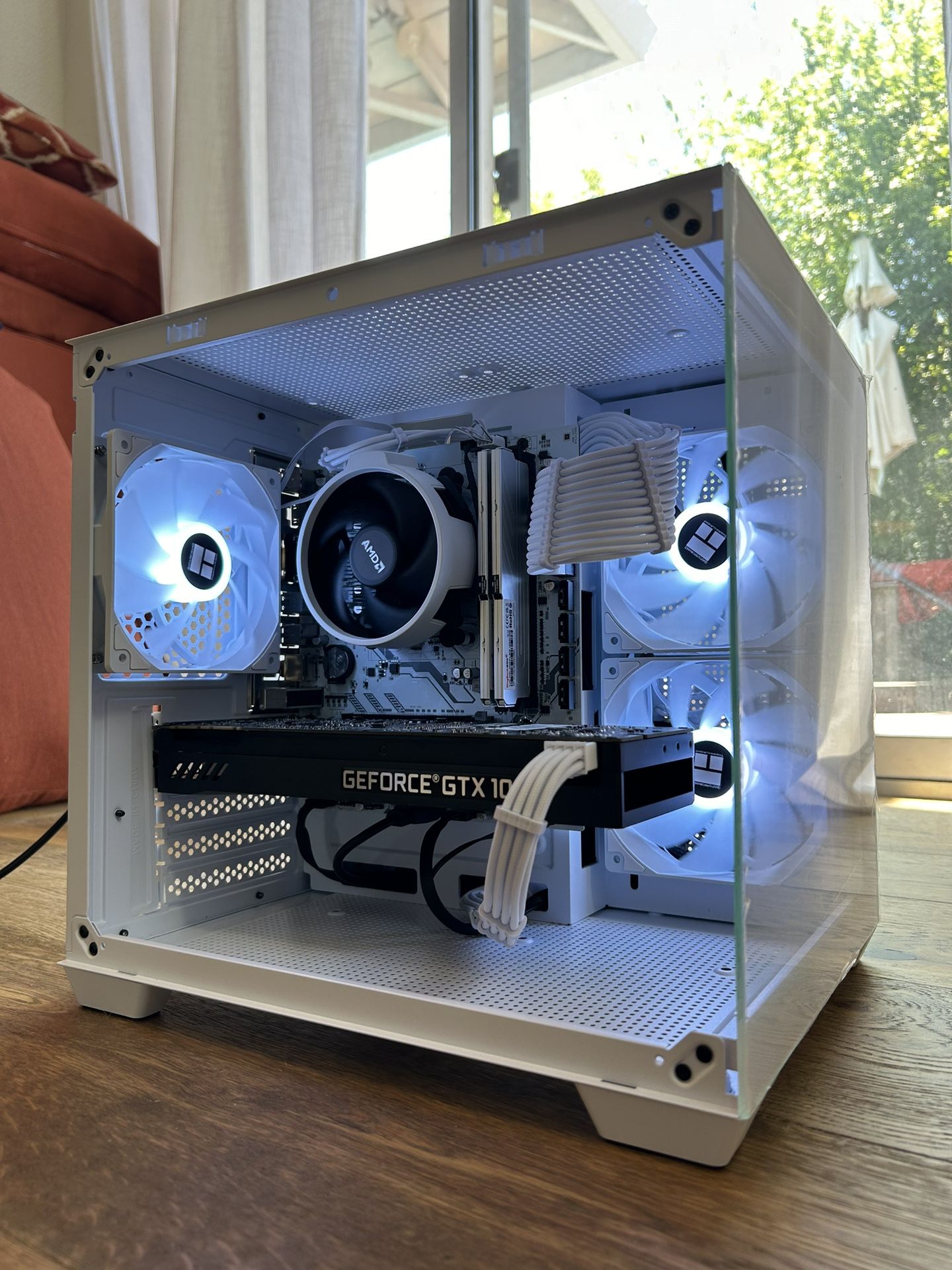 White Budget Gaming Pc(Ryzen 3600+gtx 1070 8gb)