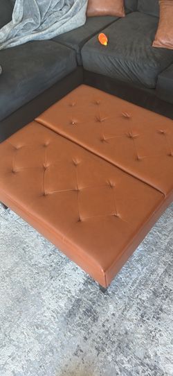 Large storage ottoman with lift top coffee table