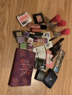 Make up with make up bag