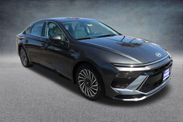 2024 Hyundai Sonata Hybrid