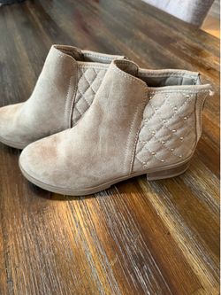 Kids shoes