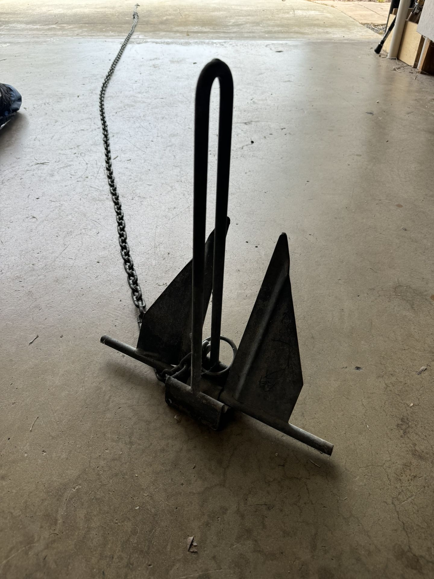 6lb Fluke Boat Anchor With 15 Feet Of Chain