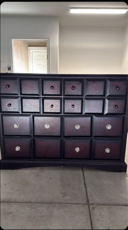Espresso 8 drawer dresser