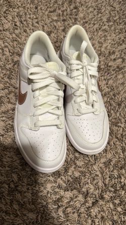 Rose Gold Nike