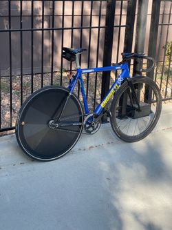 Track bike