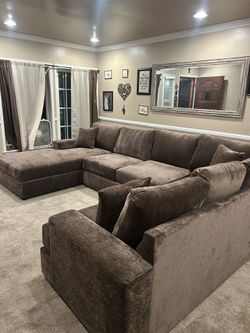 (ANY COLOR) Brand new customizable sectional