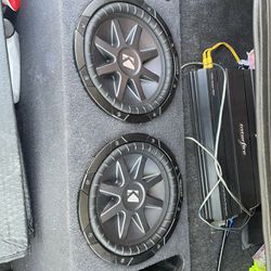 2 10” Kicker Competition Subwoofers Speakers