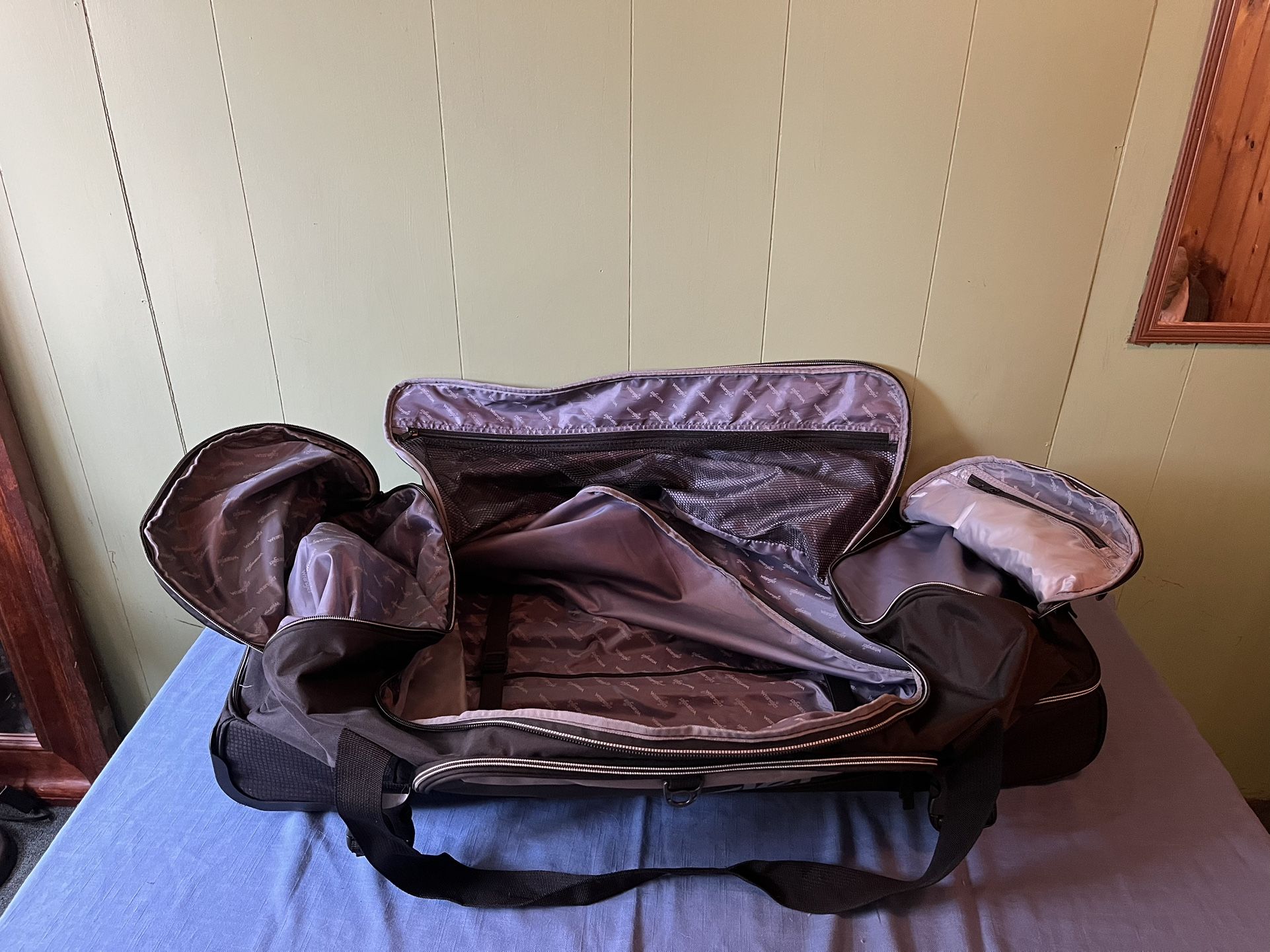 Wrangler Jumbo 36” Drop-bottom Rolling Duffel With Telescope Handle - Black