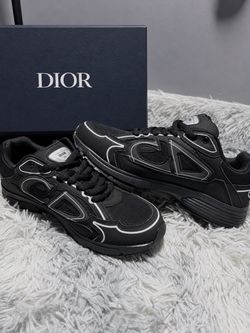 B30 Shoes