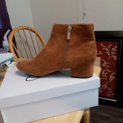 Womans Boot