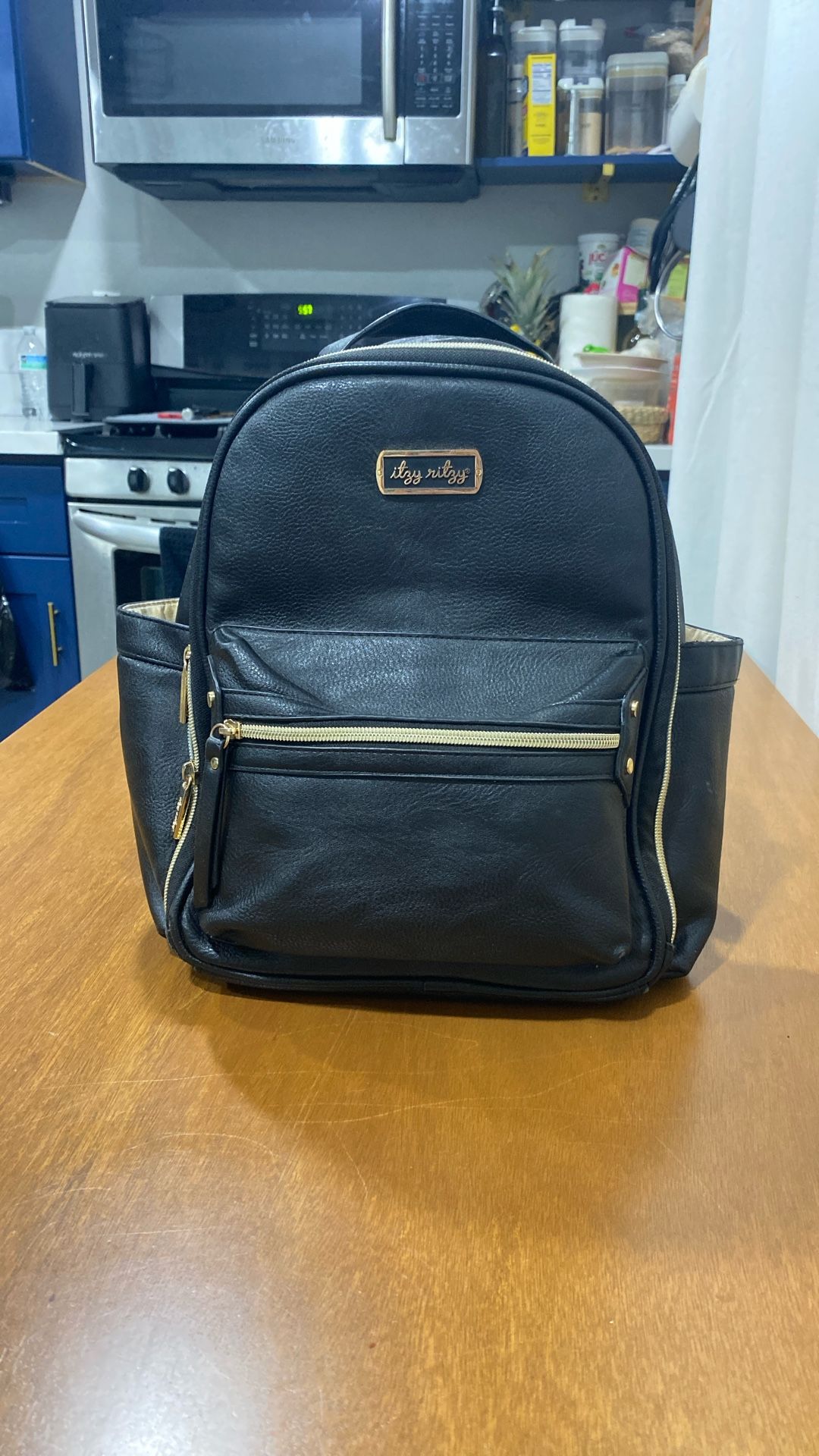 itzy ritzy diaper backpack 