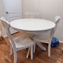 Dine Table