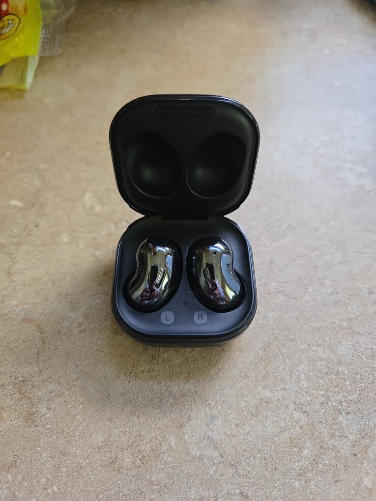 Samsung Galaxy Buds Live