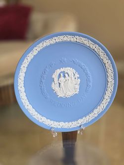 Vintage Wedgwood Blue Jasperware Wedding Day Plate Made in England 8.5"