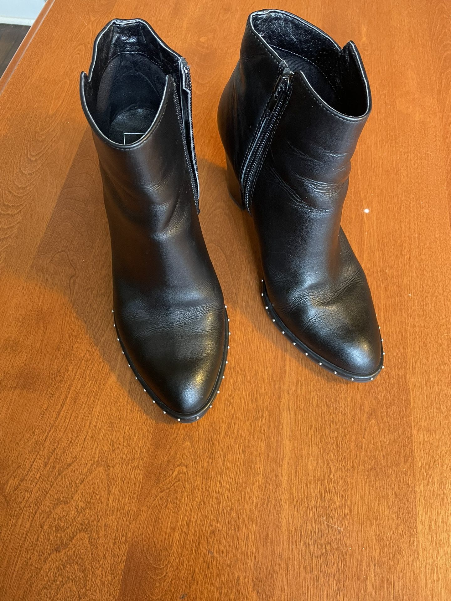Black Ankle Boots, 5 1/2
