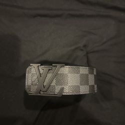 Designer-Style Belt – High Quality | Black/Gray Pattern | Comes with Box