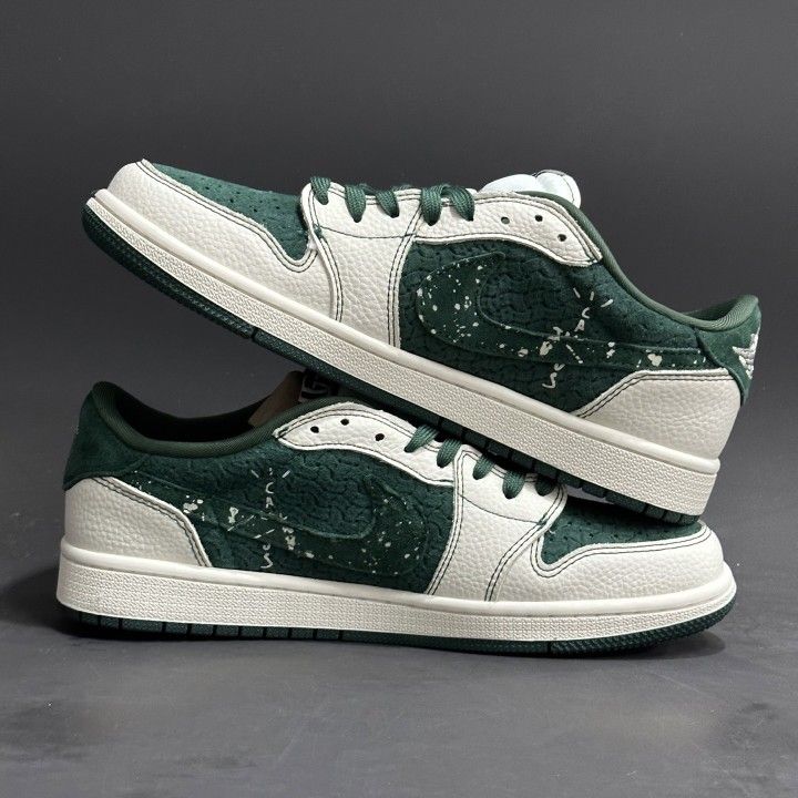 A pair of green and white hooker shoes