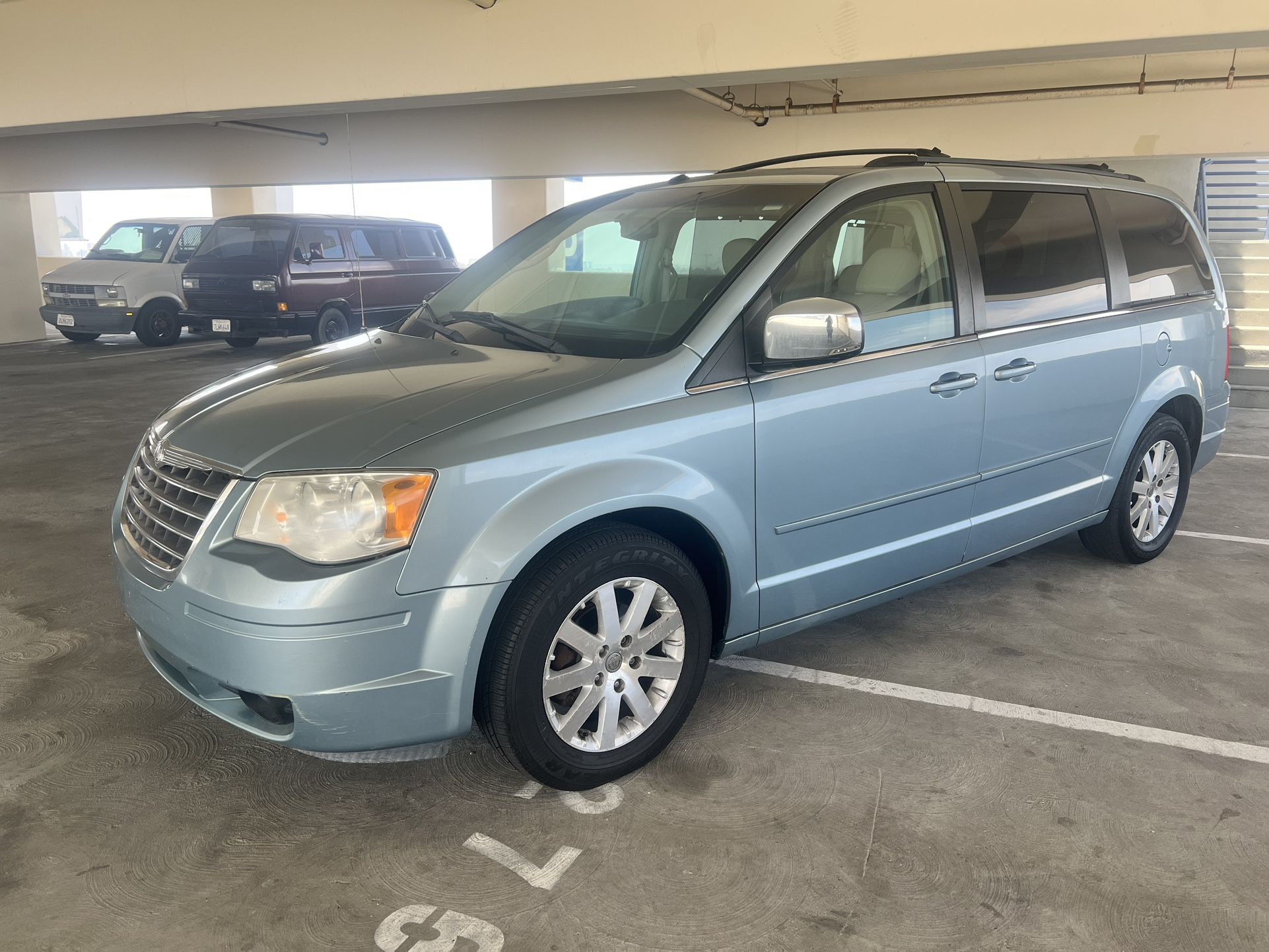 2008 Chrysler Town & Country