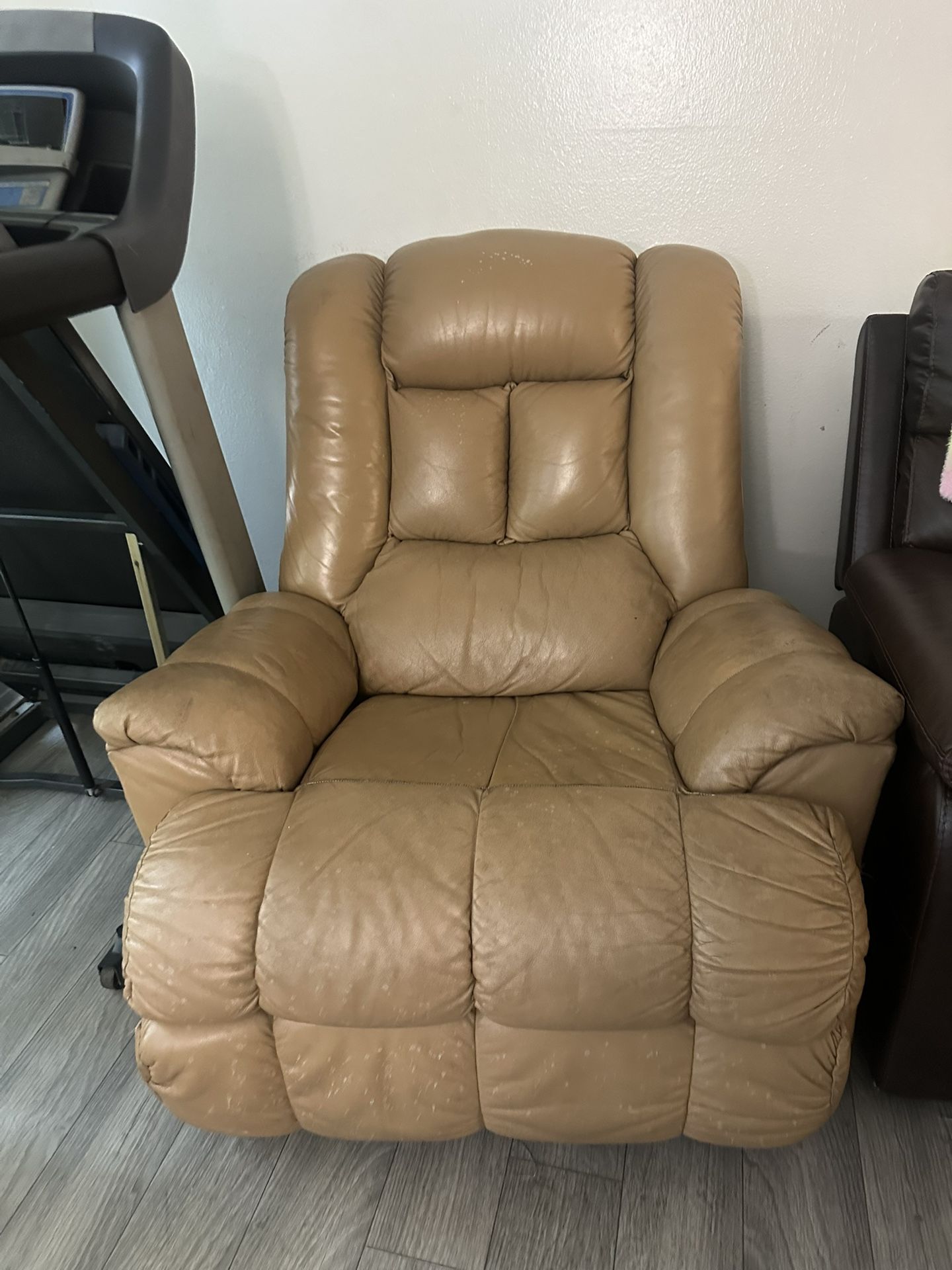 Recliner Sofa