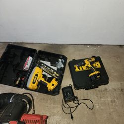 DEWALT 