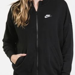 Nike Sweater