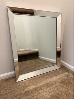 24x28 Beveled Mirrored Mirror Table Wall